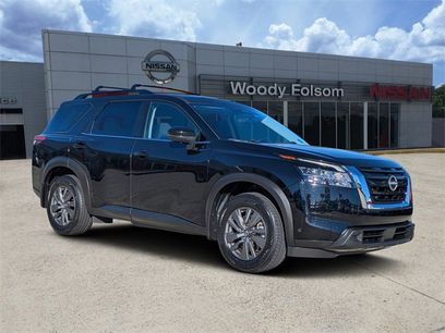 Certified 2022 Nissan Pathfinder SV