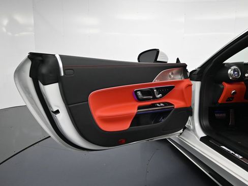 Used 2023 Mercedes-Benz SL 43 AMG image 13