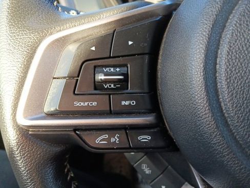 Used 2021 Subaru Forester Touring image 10