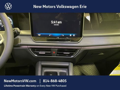New 2026 Volkswagen Tiguan SE AWD/4WD image 11