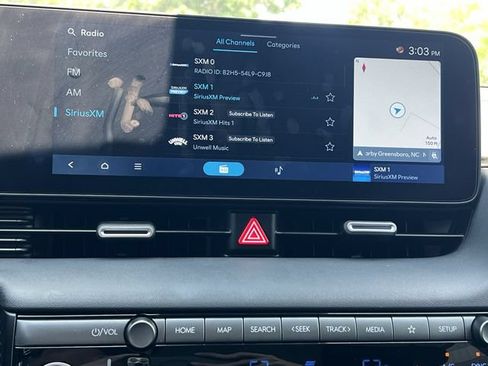 Used 2025 Hyundai Ioniq 5 SE AWD/4WD image 19