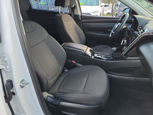 Certified 2022 Hyundai Tucson SE w/ Winter Package image 19