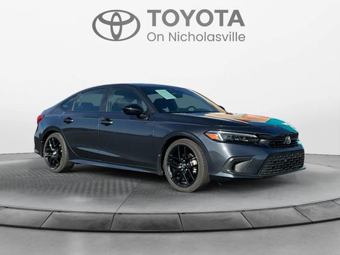 Used 2024 Honda Civic Sport image 7