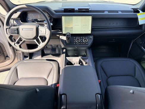 Used 2026 Land Rover Defender 110 S AWD/4WD image 14