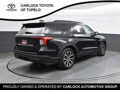 Used 2025 Ford Explorer ST-Line w/ Premium Package RWD image 3