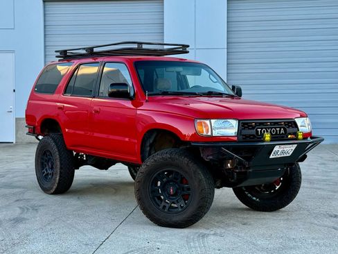 Used 1998 Toyota 4Runner SR5 image 4