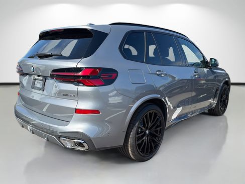 New 2026 BMW X5 sDrive40i w/ M Sport Package RWD image 3