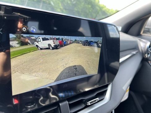 New 2026 Chevrolet Equinox LT w/ Convenience Package II image 15