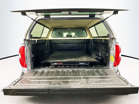 Used 2019 Toyota Tundra SR5 image 26