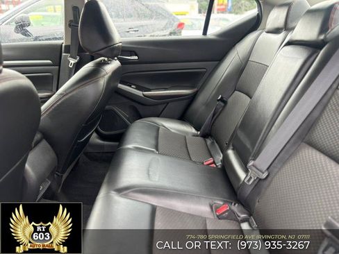 Used 2024 Nissan Sentra SV FWD image 10