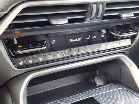 New 2026 MAZDA CX-90 Plug-In Hybrid w/ Preferred image 13