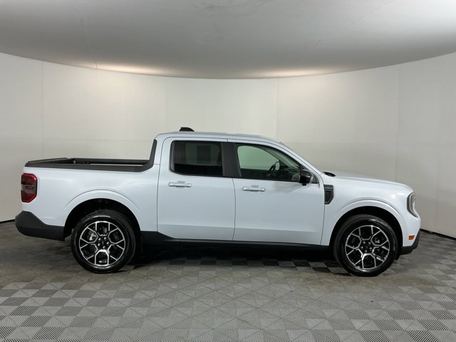 Used 2026 Ford Maverick Lariat AWD/4WD image 4