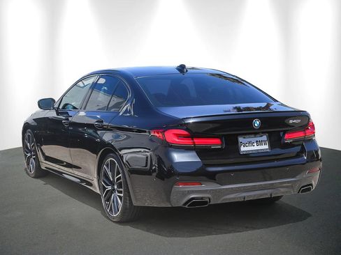 Used 2023 BMW 540i w/ M Sport Package RWD image 4