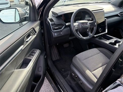 Used 2025 GMC Acadia Elevation image 7