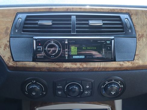 Used 2005 BMW Z4 3.0i image 28