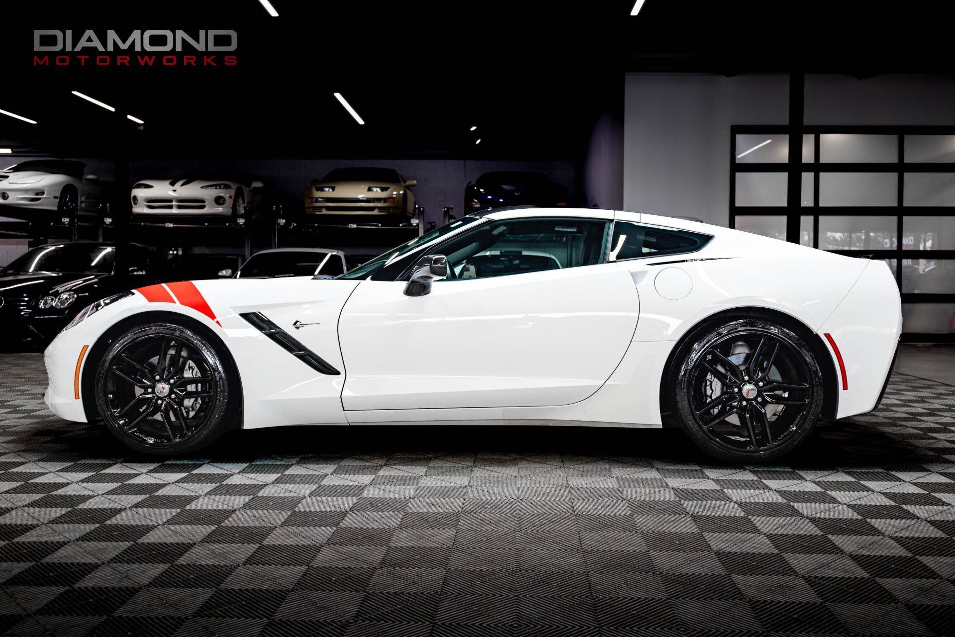 Used 2019 Chevrolet Corvette Stingray Coupe w/ 1LT RWD image 12