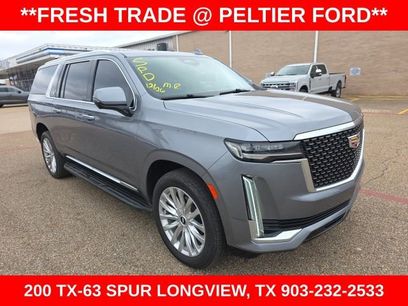 Used 2022 Cadillac Escalade ESV Luxury