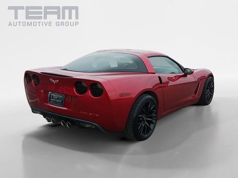 Used 2005 Chevrolet Corvette Coupe w/ Preferred Equipment Group image 7