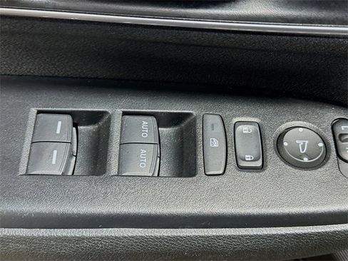 Used 2022 Honda CR-V EX image 11