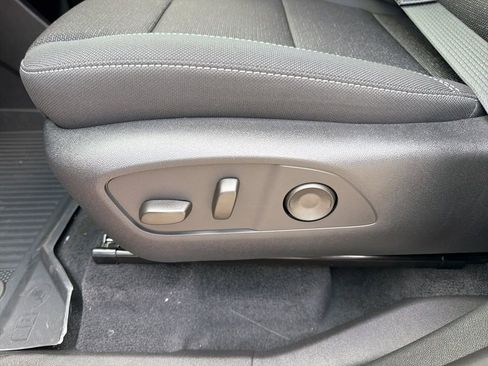 New 2026 Chevrolet Traverse LT AWD/4WD image 22