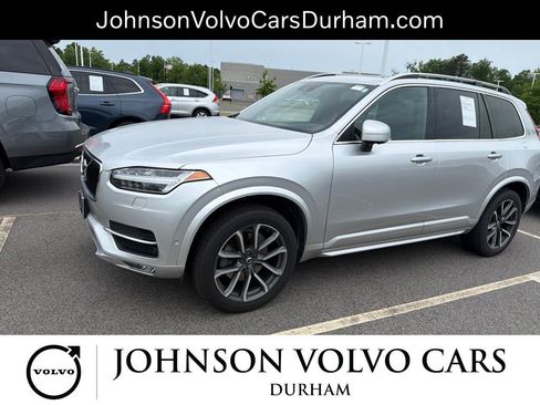 Used 2018 Volvo XC90 T5 Momentum w/ Convenience Package AWD/4WD image 24