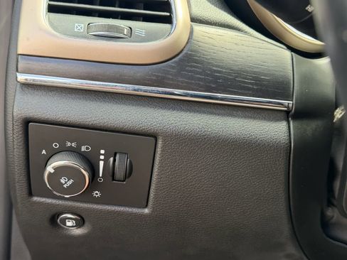 Used 2014 Jeep Grand Cherokee Summit image 17