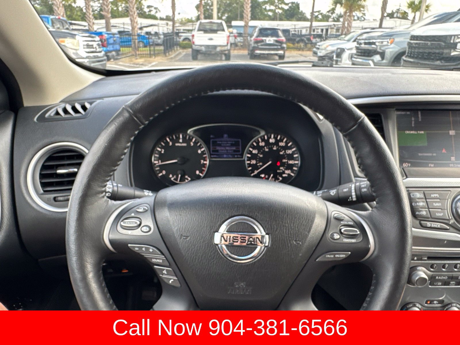 Used 2020 Nissan Pathfinder SL FWD image 26