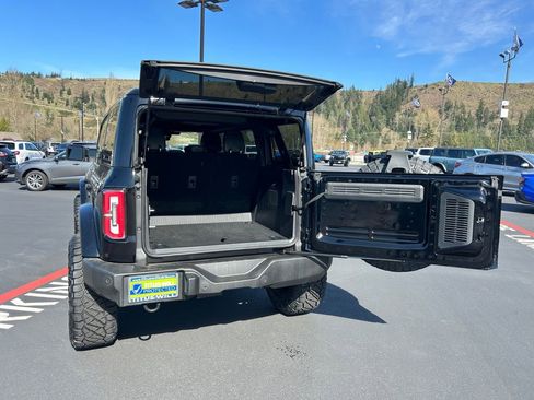 Used 2025 Ford Bronco Outer Banks image 25
