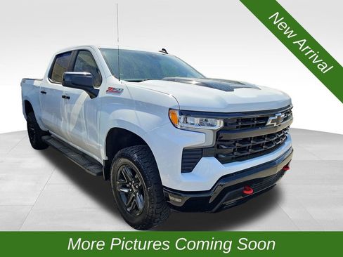 Used 2024 Chevrolet Silverado 1500 LT Trail Boss w/ Protection Package image 1