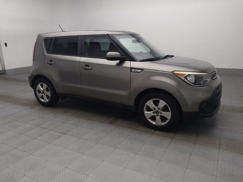 Used 2019 Kia Soul FWD image 11