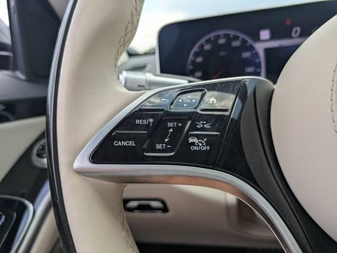Used 2023 Mercedes-Benz S 500 4MATIC image 25