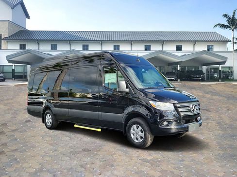 New 2025 Mercedes-Benz Sprinter 2500 image 29