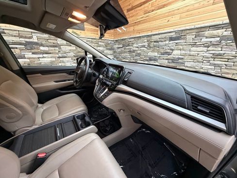 Used 2018 Honda Odyssey EX-L image 13