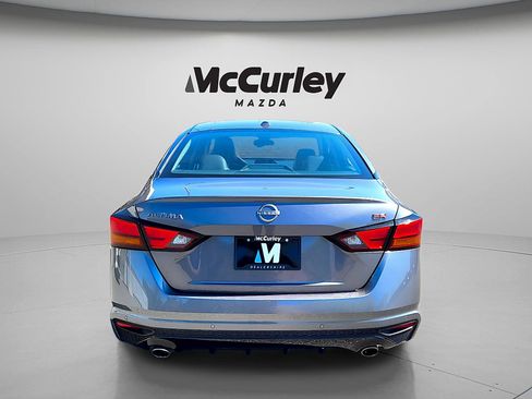 Used 2024 Nissan Altima 2.5 SR FWD image 6