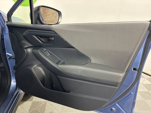Used 2024 Subaru Crosstrek 2.0i Premium AWD/4WD image 34
