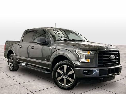 Used 2015 Ford F150 XLT w/ Equipment Group 302A Luxury AWD/4WD image 2