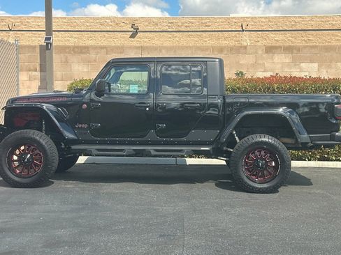 Used 2020 Jeep Gladiator Rubicon image 7