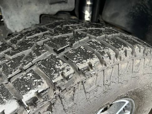 Used 2016 Jeep Wrangler Unlimited Rubicon image 22