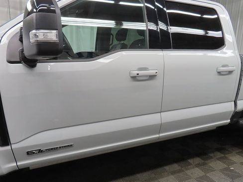 Used 2025 Ford F250 Platinum w/ FX4 Off-Road Package image 49