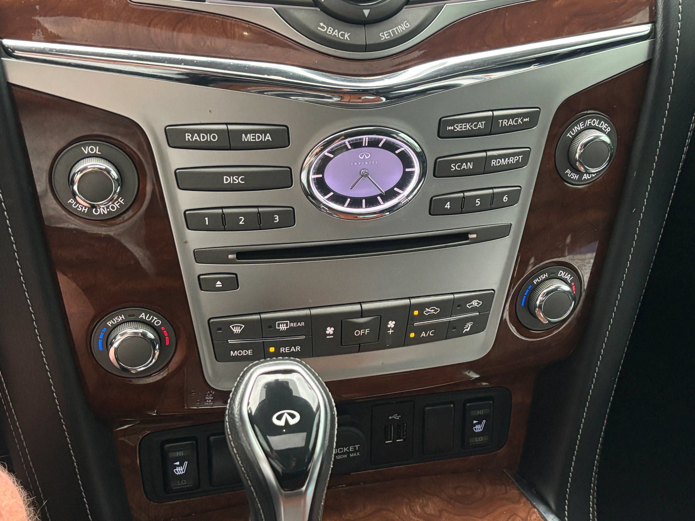 Used 2019 INFINITI QX80 Luxe AWD/4WD image 26