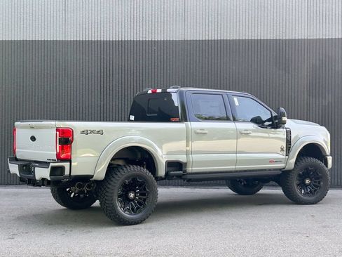 New 2026 Ford F250 Lariat w/ Black Appearance Package AWD/4WD image 7