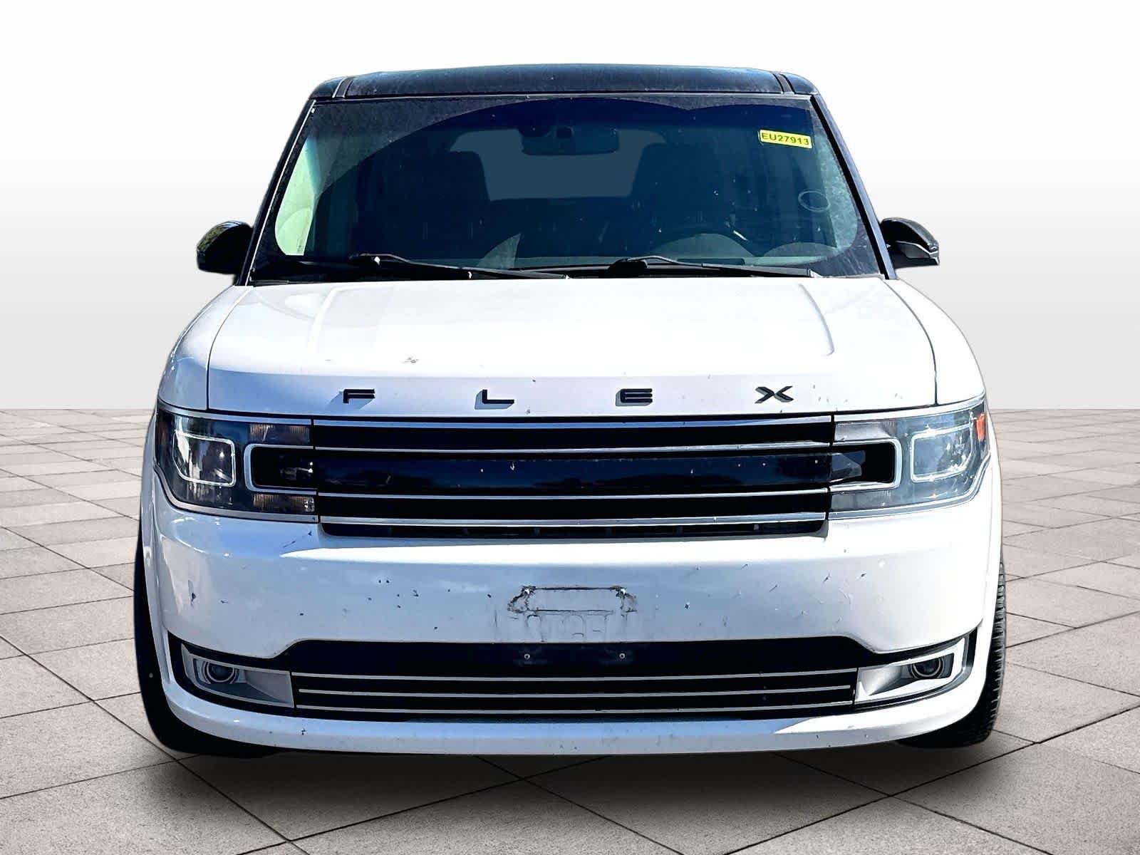 Used 2018 Ford Flex Limited w/ Equipment Group 303A AWD/4WD image 2