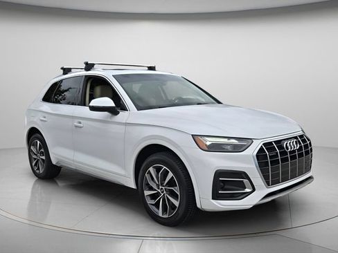 Used 2021 Audi Q5 2.0T Premium w/ Convenience Package AWD/4WD image 9