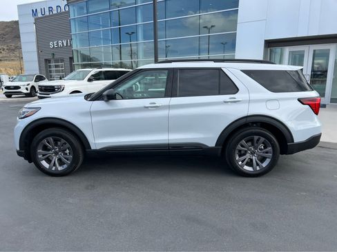 New 2026 Ford Explorer Active w/ Active Comfort Package image 12