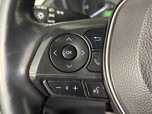 Used 2024 Toyota Corolla Cross SE image 24