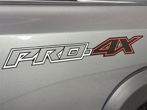 Used 2026 Nissan Frontier PRO-4X w/ Pro-4x Convenience Package image 30