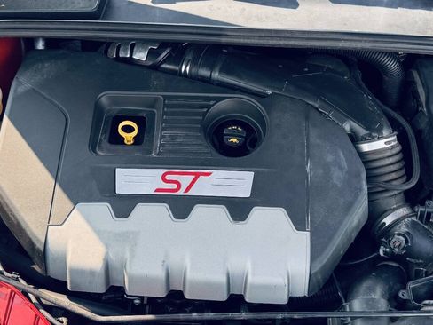 Used 2017 Ford Focus ST FWD image 20