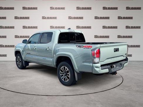 Used 2023 Toyota Tacoma TRD Sport w/ Technology Package AWD/4WD image 3