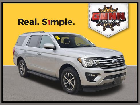 Used 2018 Ford Expedition XLT RWD image 1