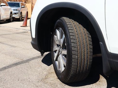 Used 2022 Honda Pilot EX-L image 6